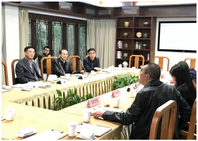 公司陪同省高院调研“金融法庭”  探索司法服务保障金融工作